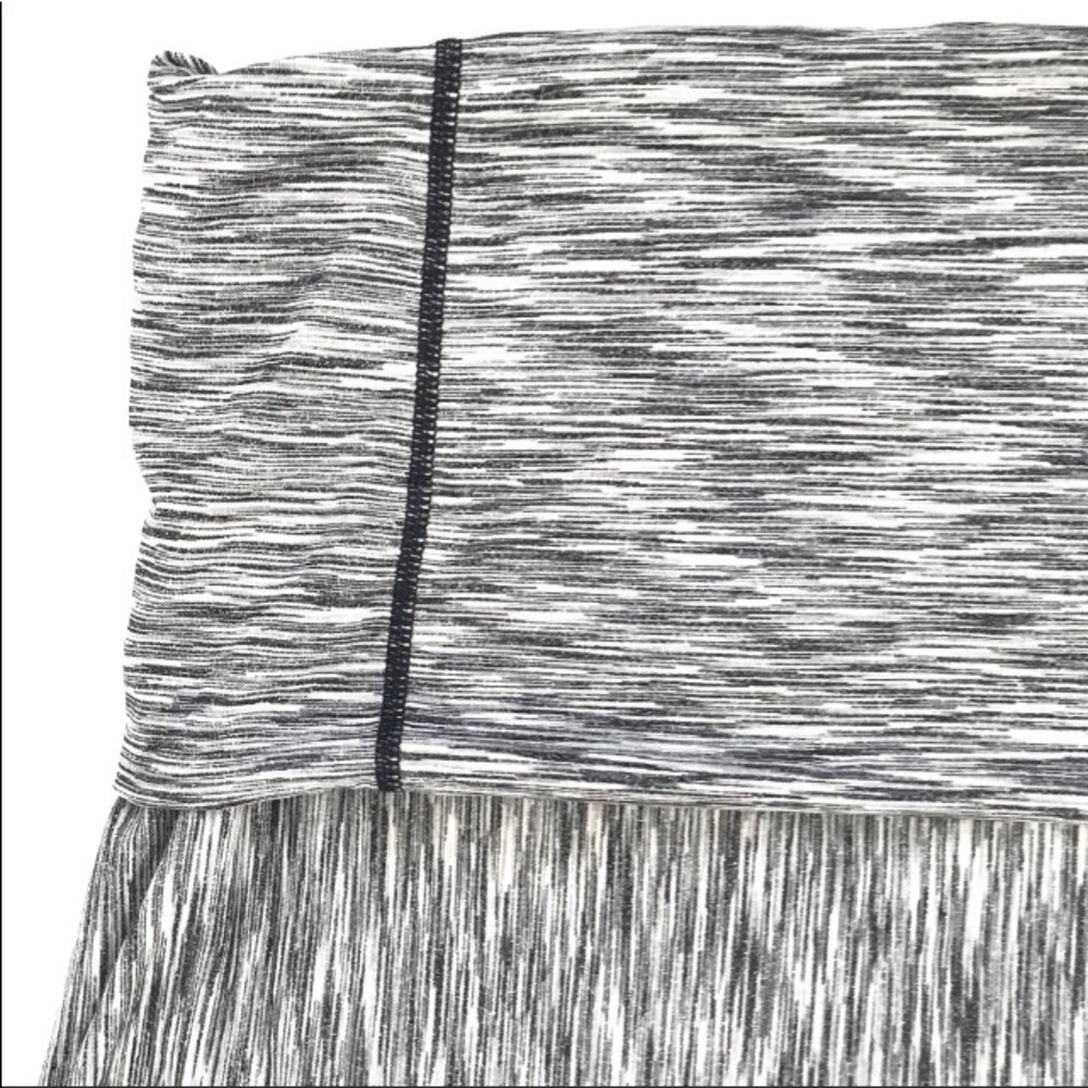 PrAna Race skort - Picture 3 of 8